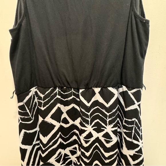 Addition Elle Black & White Abstract Print Midi Dress Size 18 - Picture 9 of 13